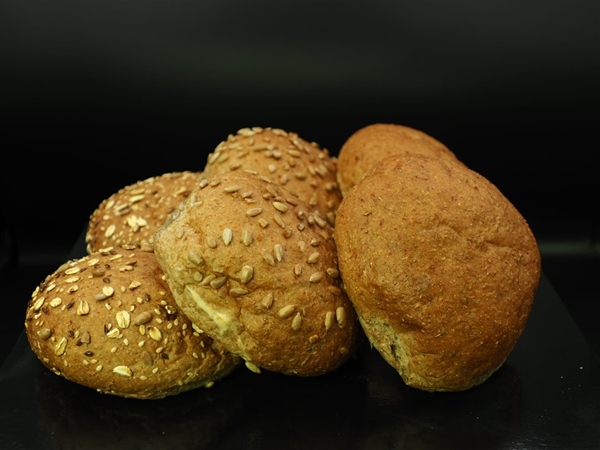 Volkorenbroodjes&nbsp;per 6