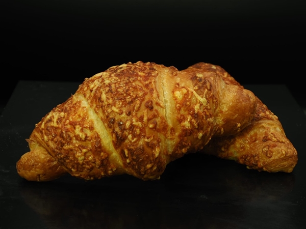 Croissant ham-kaas