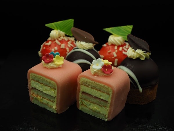 Luxe mini gebakjes per 6